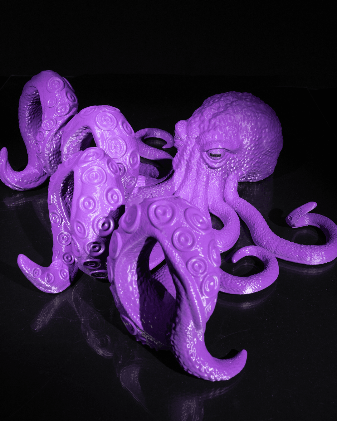 The Kraken’s Grasp (Headphone and Controller Holder)
